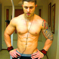 精选中外男生霸气纹身头像图片