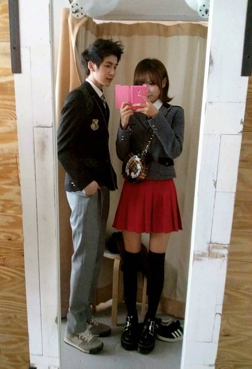 阳光帅气的长发男生图片欣赏