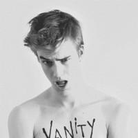 颓废伤感的欧美风另类男生头像