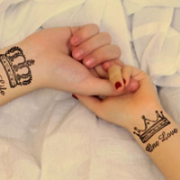 甜蜜浪漫的qq情侣纹身头像