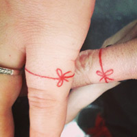 甜蜜浪漫的qq情侣纹身头像