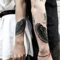 甜蜜浪漫的qq情侣纹身头像