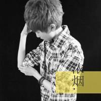 男女混搭伤感黑白带字头像图片