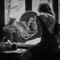 另类诡异恐怖的女生黑白qq头像