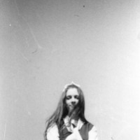 另类诡异恐怖的女生黑白qq头像