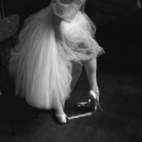 另类诡异恐怖的女生黑白qq头像