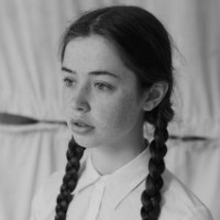 另类诡异恐怖的女生黑白qq头像