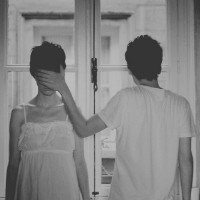 另类诡异恐怖的女生黑白qq头像