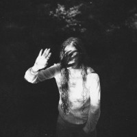 另类诡异恐怖的女生黑白qq头像