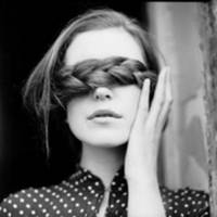 最新好看的女生黑白头像不带字图片