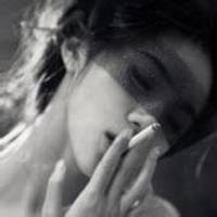 最新好看的女生黑白头像不带字图片