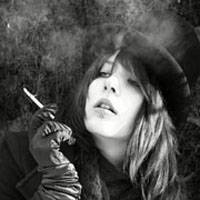 最新好看的女生黑白头像不带字图片