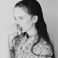 最新好看的女生黑白头像不带字图片