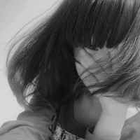 九月最新女生黑白头像不带字图片