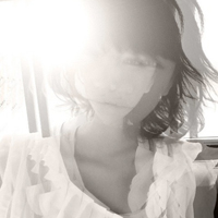 九月最新女生黑白头像不带字图片