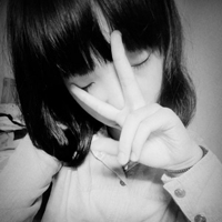 九月最新女生黑白头像不带字图片