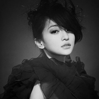 九月最新女生黑白头像不带字图片