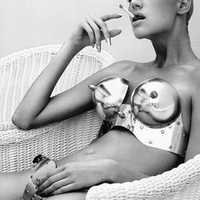 欧美范高冷男生黑白个性头像图片