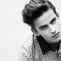 欧美范高冷男生黑白个性头像图片