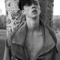 欧美范高冷男生黑白个性头像图片