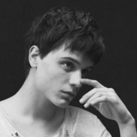 欧美范高冷男生黑白个性头像图片