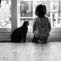 九月最新另类颓废美女黑白头像图片