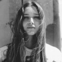 精选最热qq女生黑白头像图片