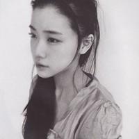 精选最热qq女生黑白头像图片