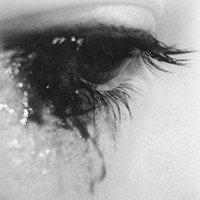 精选最热qq女生黑白头像图片