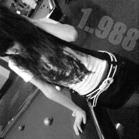 或许我是一个自暴自弃的人黑白头像