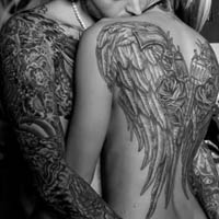 把爱情留在皮肤上情侣纹身图片