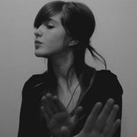 最新欧美女生霸气黑白头像图片