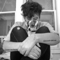 黑白简约风格成熟男人头像