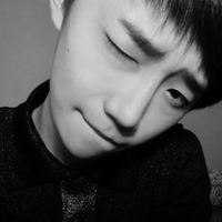 欧美范黑白风格可爱男生头像