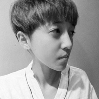 欧美范黑白风格可爱男生头像