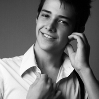 欧美范黑白风格可爱男生头像