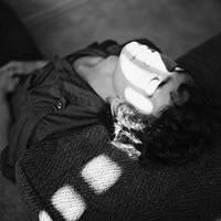 欧美范黑白风格可爱男生头像