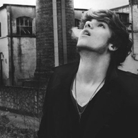 欧美范黑白风格可爱男生头像