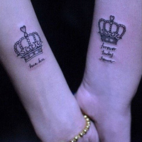 时尚简约的情侣手部纹身头像