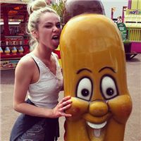 2016最新欧美搞笑女生头像