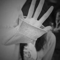 2016黑白伤感女生qq头像图片