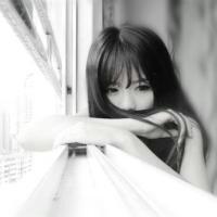 2016黑白伤感女生qq头像图片