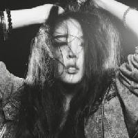 2016黑白伤感女生qq头像图片