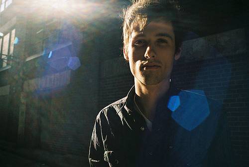 欧美风男生时尚个性图片