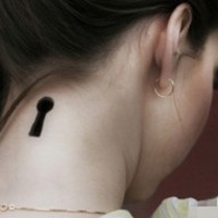 2016欧美个性女生纹身头像图片