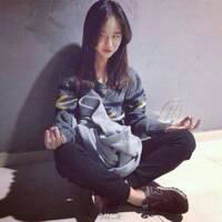 好看的个性情侣头像一左一右两张