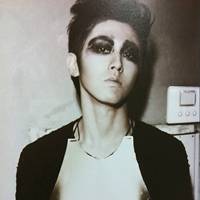 超拽霸气冷酷男生黑白个性头像