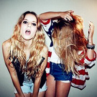 欧美女生闺蜜霸气qq头像