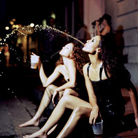 欧美女生闺蜜霸气qq头像