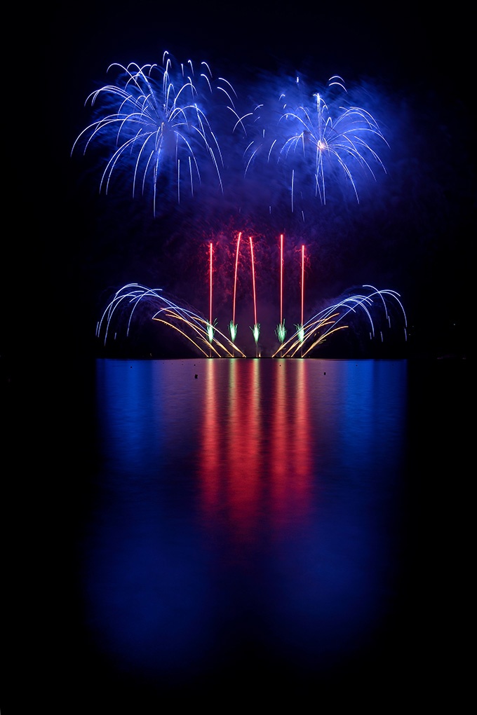 中国春节唯美烟花图片素材